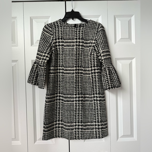 Zara 3/4 Bell Sleeve Houndstooth Dress - Picture 1 of 3